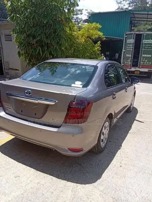 Toyota Axio EX Hybrid 2025