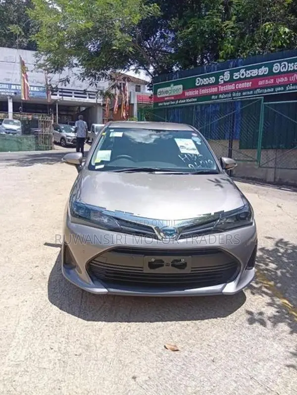 Toyota Axio EX Hybrid 2025