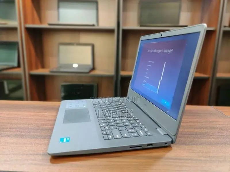 Dell Vostro 3400 Core i3 1115G4–11th Gen 8GB RAM 256GB NVMe SSD