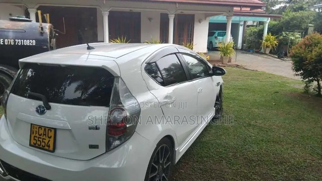 Toyota Aqua GS 2014