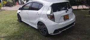 Toyota Aqua GS 2014