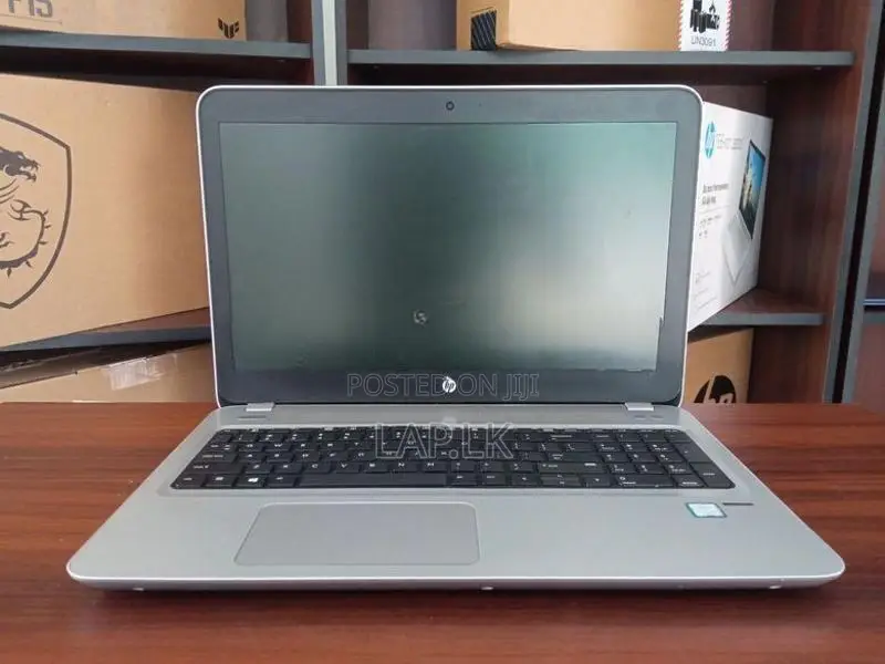 HP ProBook 450 G4 Core i5 7200U 7th Gen 15.6 FullHD Display 8GB RAM