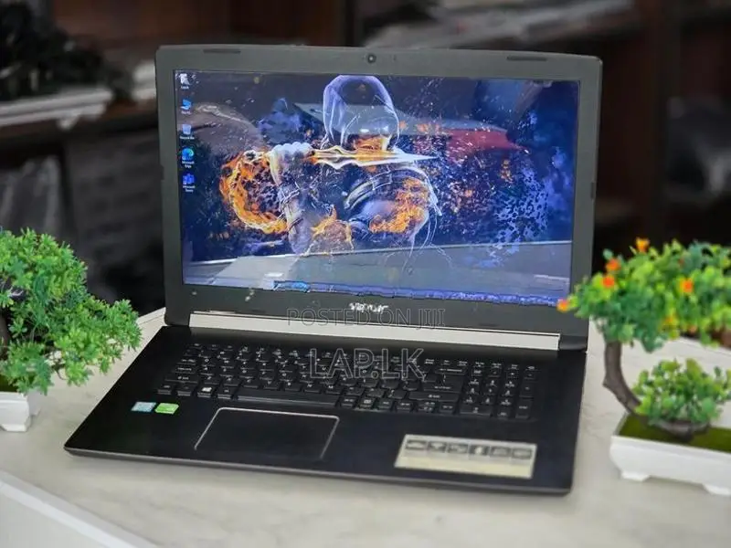 Acer Aspire A517-51G Core i7 7500U 7th Gen NVIDIA 940MX 2GB VGA