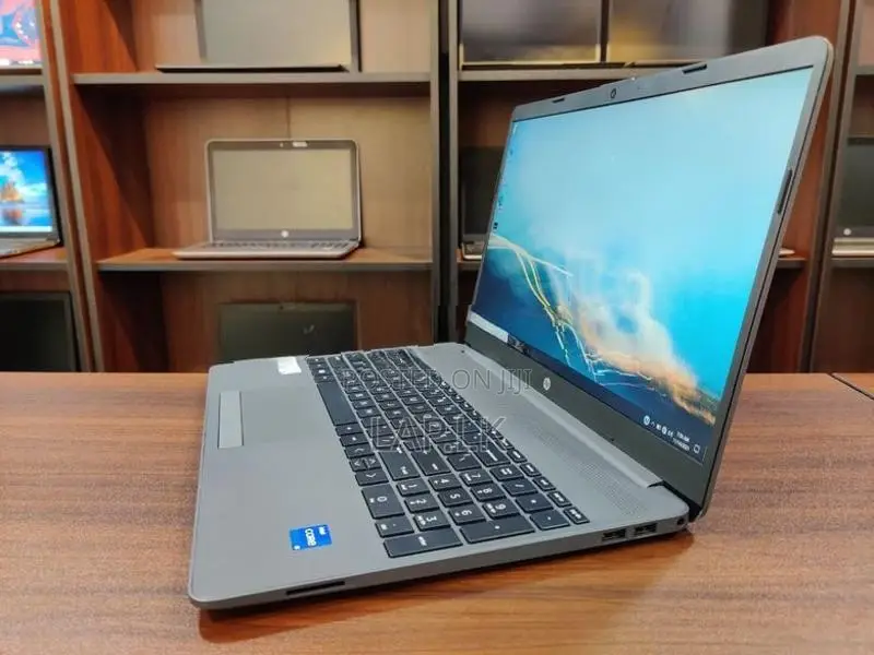 HP 15s du3025tu Core i5 1135G7–11th Gen 24GB RAM 512GB NVMe+1TB HDD
