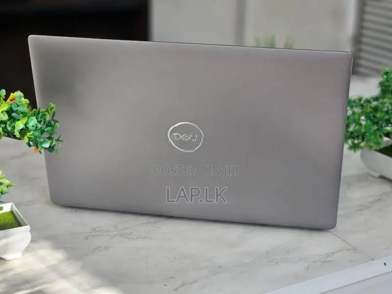 Dell Core i7 1185G7–11th Gen 15.6″FullHD 16GB RAM 512GB SSD