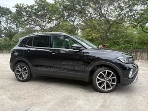 Volkswagen T-Cross Style Design Package 2024
