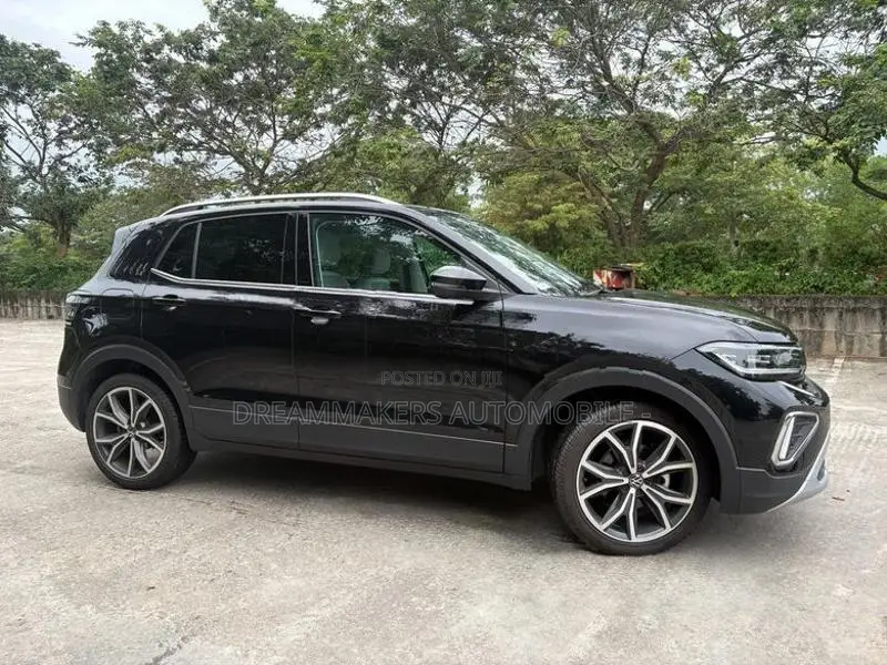 Volkswagen T-Cross Style Design Package 2024