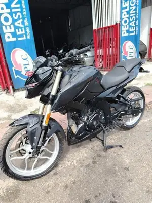 Bajaj Pulsar N160 2025