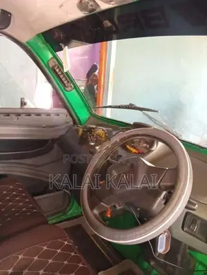 Bajaj Qute 2018