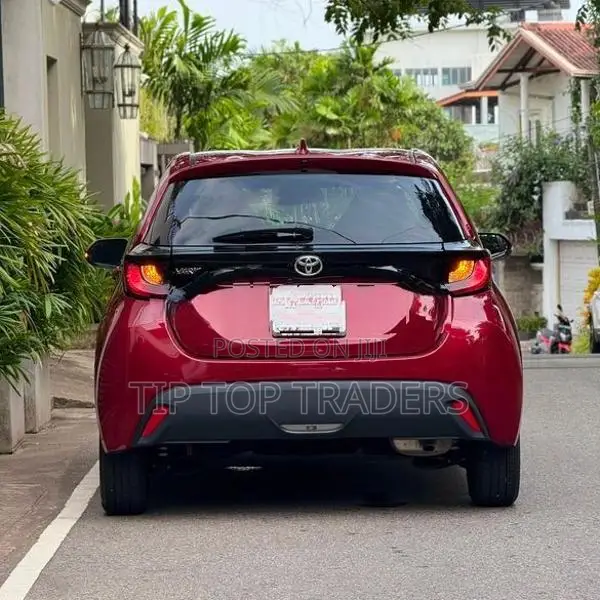 Toyota Yaris X 2024