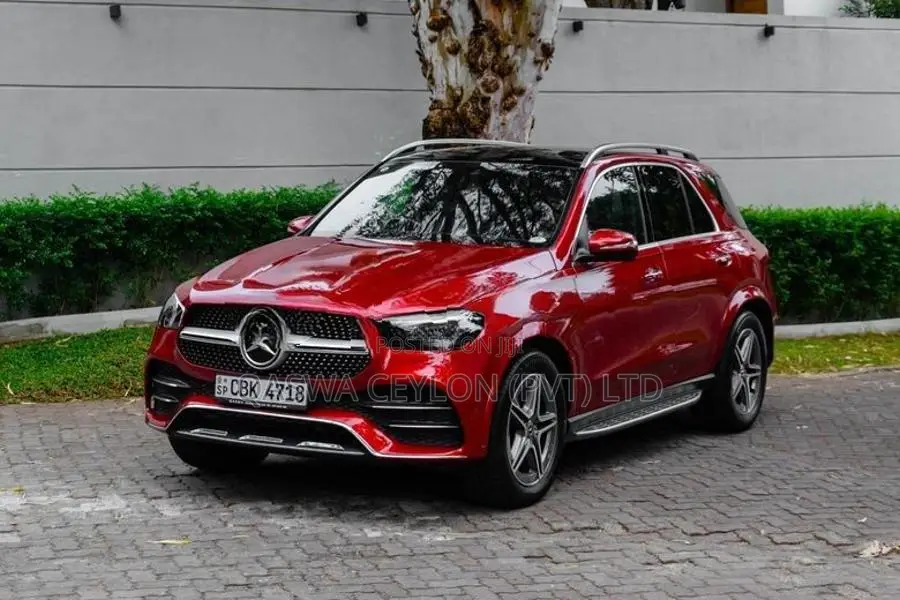 Mercedes Benz GLE 300D Premium + Teach Pack 2019