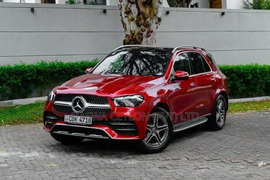Mercedes Benz GLE 300D Premium + Teach Pack 2019