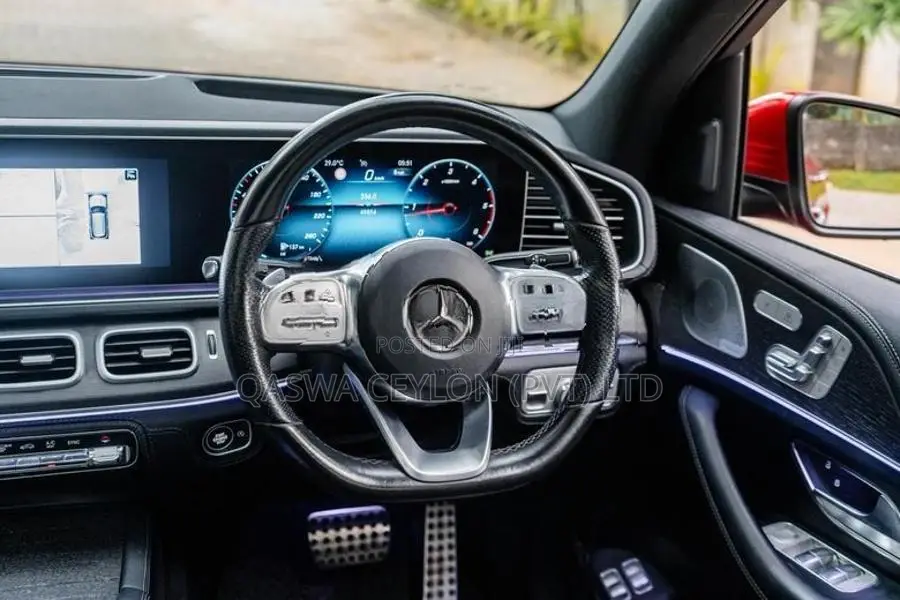 Mercedes Benz GLE 300D Premium + Teach Pack 2019