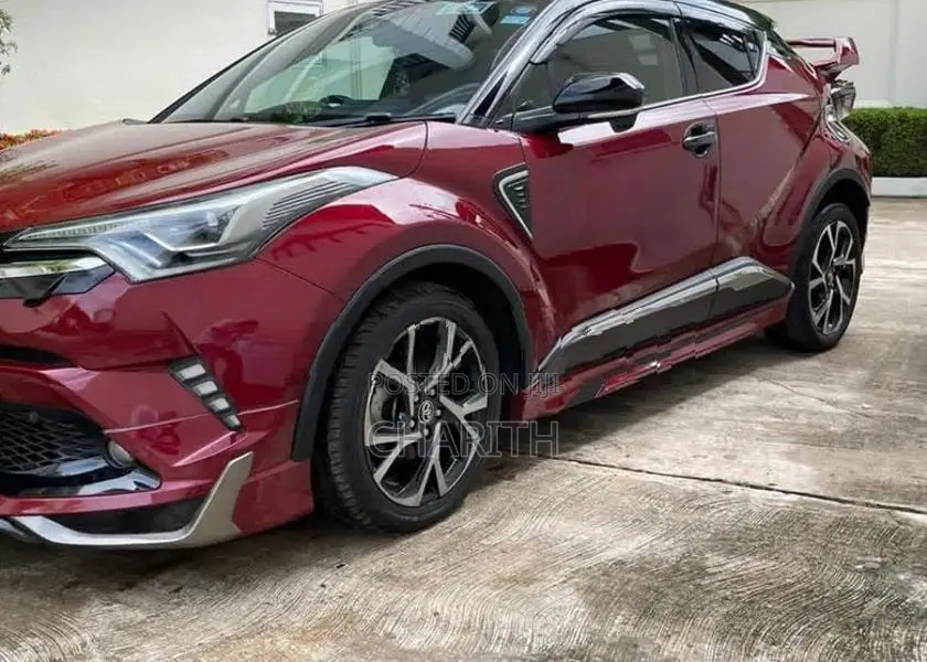 Toyota CHR Ngx10 2WD 2018