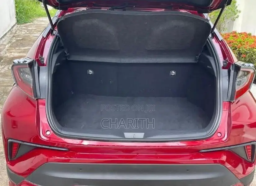 Toyota CHR Ngx10 2WD 2018