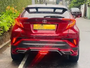 Toyota CHR NGX10 2018