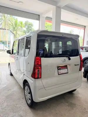 Daihatsu Tanto L 2024