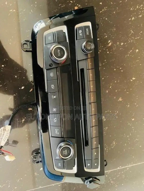 Bmw 320 D F30 Ac Panel and Radio