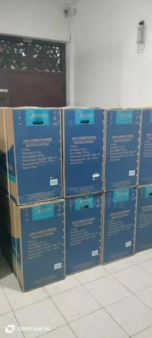 Midea Air Conditioner 12000BTU- Non inverter