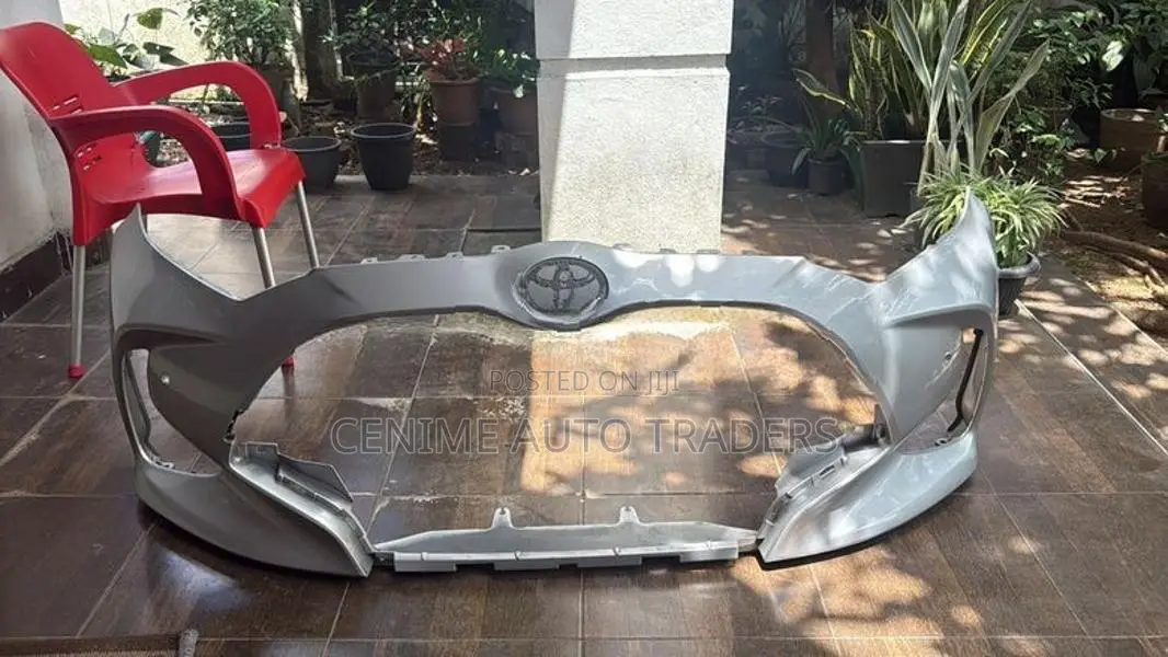 Toyota Yaris 210 Front Bumper