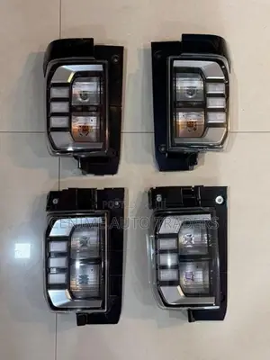 Daihatsu Taft Tail Lamp