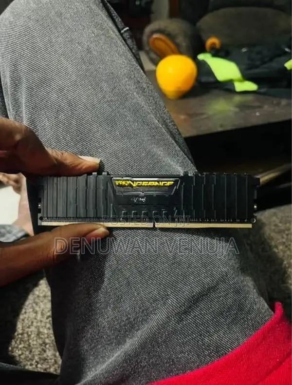 I5 4TH GEN PROCESSOR / CORSAIR DDR 4 8GB 3200MHZ