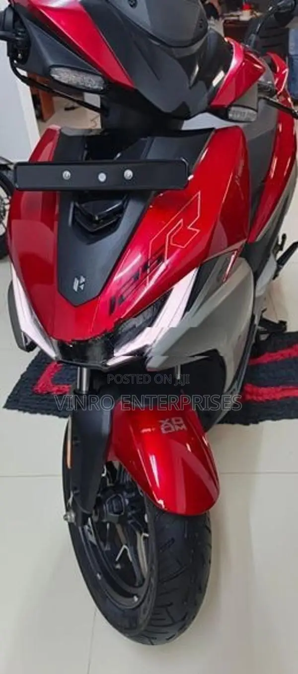 Hero XOOM 125R 2026