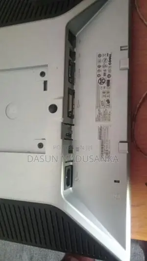 17 Inches Monitor