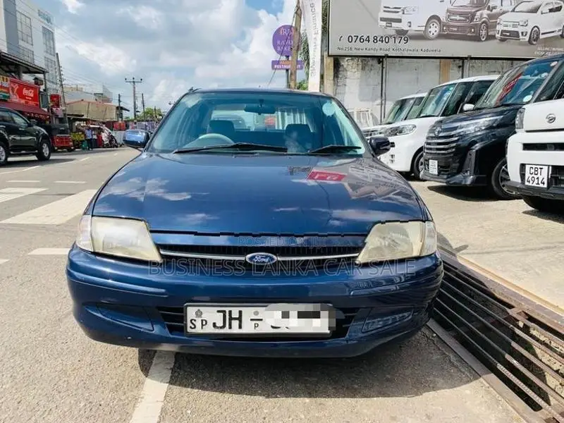 Ford Laser LX 2001