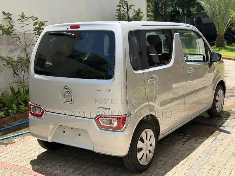 Suzuki Wagon R FX Fx-S Hybrid 2025
