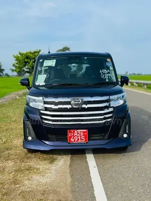 Toyota Roomy Custom G 2025