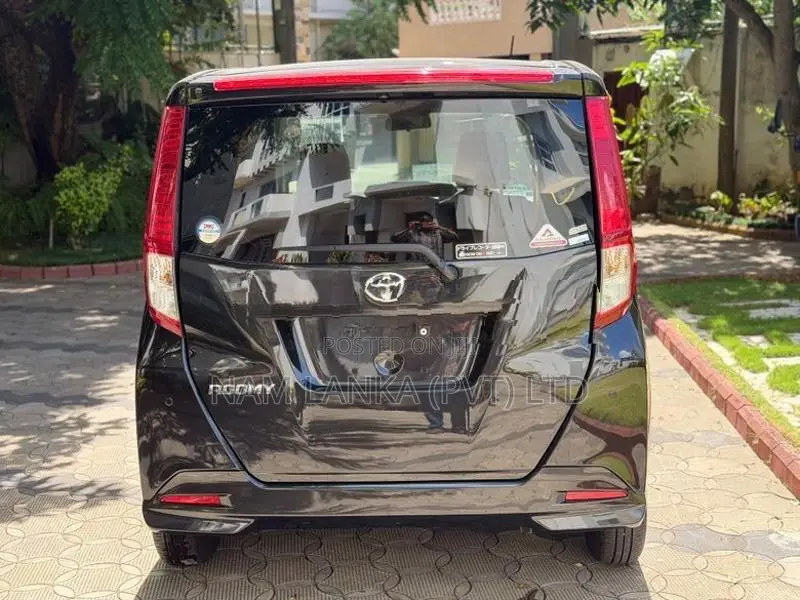 Toyota Roomy G Grade 2025