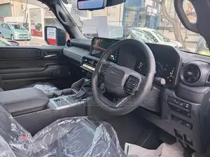 Toyota Land Cruiser Prado LC250 2025