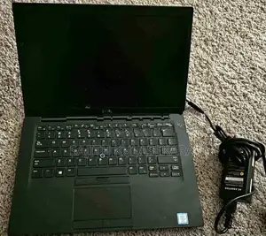 Dell Latitude 7490 Laptop