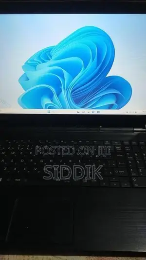 Toshiba i5 8th Gen Laptop