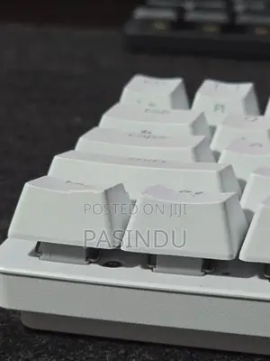 Razer Huntsman Mini Mercury Edition Keyboard