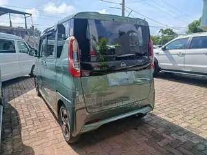 Nissan Roox 5AA-B44A 2025