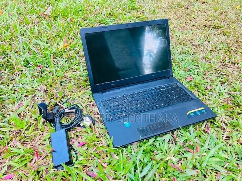 Lenovo Ideapad i3 5th Gen 4GB RAM 500 HDD Laptop