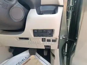 Nissan Roox 5AA-B44A 2025