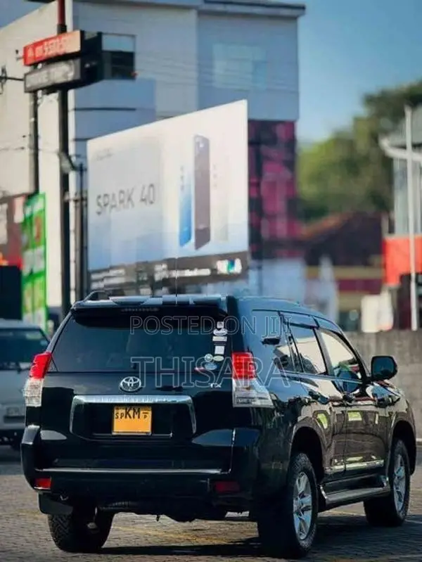 Toyota Land Cruiser Prado TX 2010