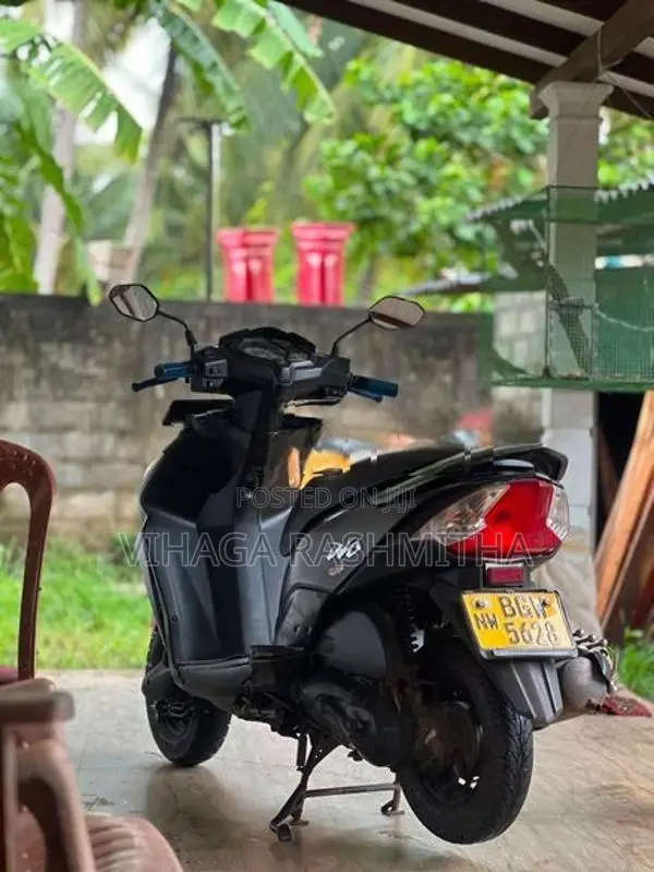 Honda Dio 2018