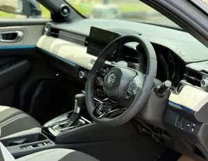 Honda Vezel Z Play Moonroof 2025