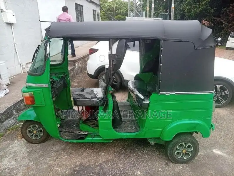 Bajaj RE Three Wheeler 2012