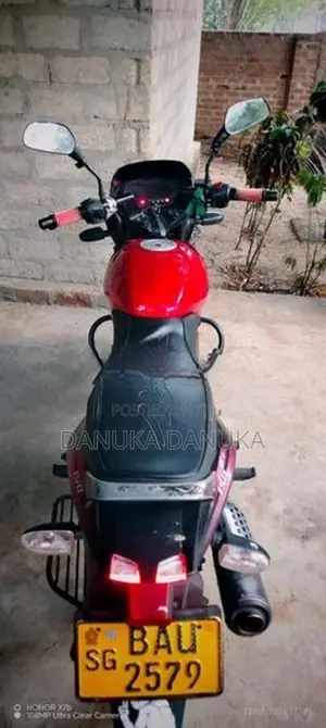 Bajaj Pulsar 150 2015