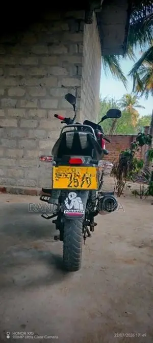 Bajaj Pulsar 150 2015
