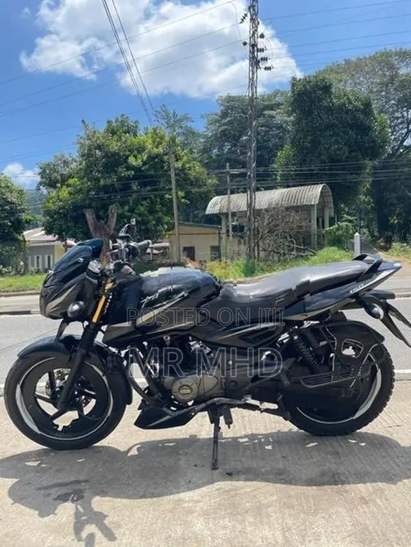 Bajaj Pulsar 150 2018