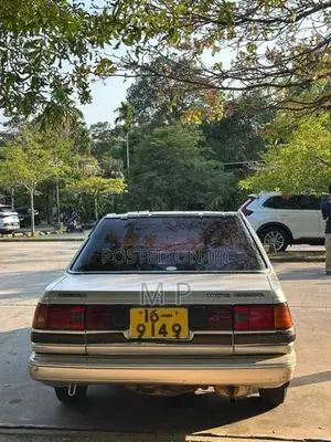 Toyota Corona 1987
