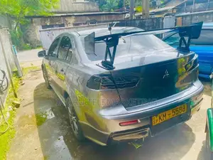 Mitsubishi Lancer EX 2011