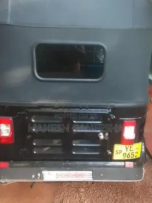 Bajaj RE 2010