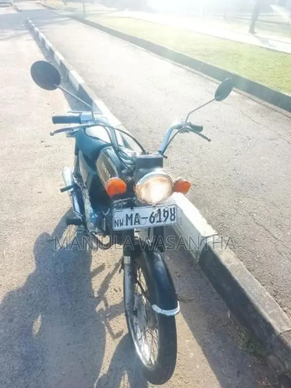 Honda CD 90 2005